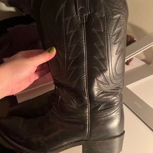 Black cowboy boots
